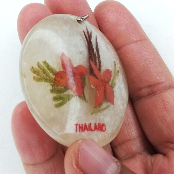 Pressed Dried Flowers Thailand Round Pendant Keychain Holder - Picture 6 of 8